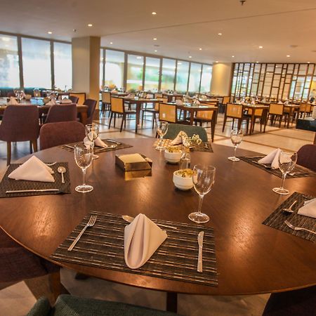Gran Mareiro Hotel Fortaleza  Zewnętrze zdjęcie The restaurant