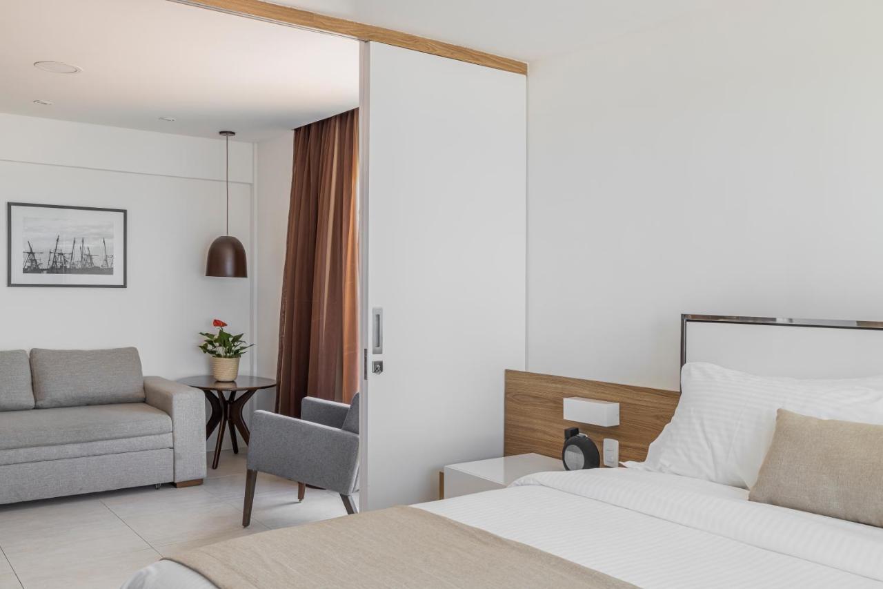 Gran Mareiro Hotel Fortaleza  Zewnętrze zdjęcie A room at the hotel