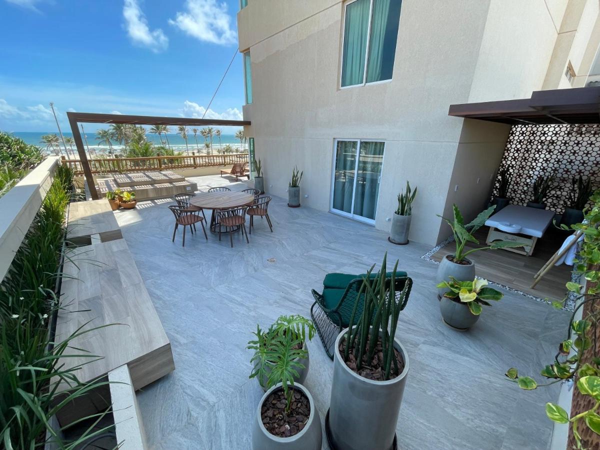 Gran Mareiro Hotel Fortaleza  Zewnętrze zdjęcie Rooftop terrace at a luxury hotel in Cancun, Mexico